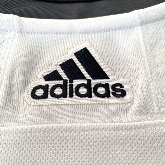 Adidas Las Vegas Golden Knight Away White Authentic Jersey Mens size 52/ Large - Picture 7 of 14